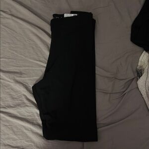 Tag still on garage black leggings